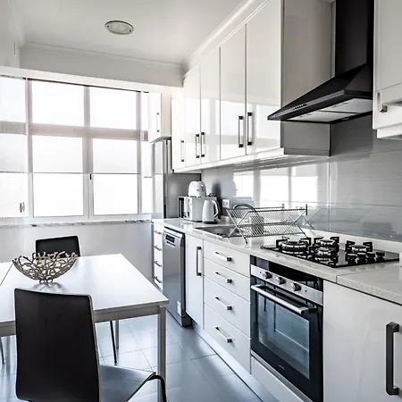 Apartment Akicity Anjos Majestic *